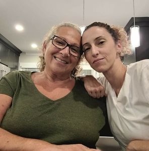 Meet your Posher, Toni